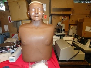 Laerdal Little Anne CPR Training Medical Trainer Manikin Adult extra face mint - Picture 1 of 13