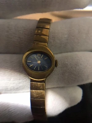 Reloj TUDOR Cuerda Manual con Correa Dorada, Esfera Azul, Reloj Damas Vintage Foto 1 de 4