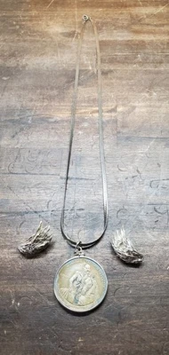 1982 George Washington 250th Anniversary Silver Proof Half Dollar JEWELRY SET! - Image 1 of 4