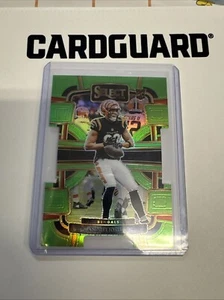 2023 Panini Select Concourse Neon Green Die-Cut #21 Andrei Iosivas /599 (RC) NFL - Bild 1 von 4