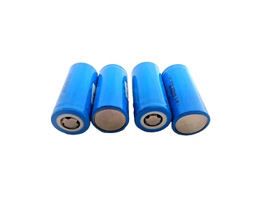 Lifepo4 3.2V- 32700 -6000mAh Rechargeable Battery (4 pieces) - Image 1 of 2