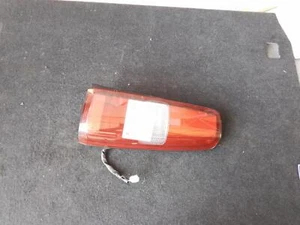 SUZUKI JIMNY RIGHT TAILLIGHT SN413, IN BODY, 2 GLOBE, 10/05-09/18 05 06 07 08 09 - Picture 1 of 4