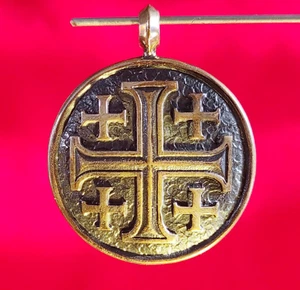 Colgante Cruz Templaria, Joyería Heráldica Cruz Cinco Pliegues, Amuleto Caballeros Cruzados - Imagen 1 de 8