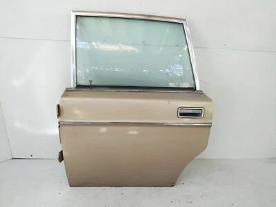 Puerta trasera izquierda Volvo 164 1972-1973 con panel - dorado 12136743 12116349 Foto 1 de 4
