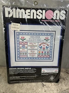 Kit de muestra de fecha de nacimiento de bebé punto de cruz contado Dimensions Precious Children - Imagen 1 de 4