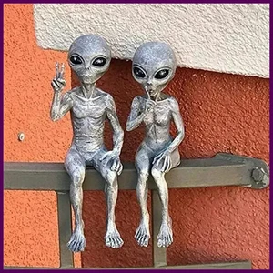 Divertente Statua Aliena in Resina Decorazione Giardino Esterno UFO Scultura Nano - Foto 1 di 26
