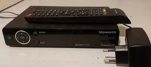 Skywoth Receiver für DVBT2 und elektronische Zimmerantenne Oehlbach - Bild 1 von 4