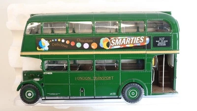 Replacement RT/RTL Green Mirrors, Indicators, Grab Handle, Stancheon. 1.24 scale - Image 1 of 4