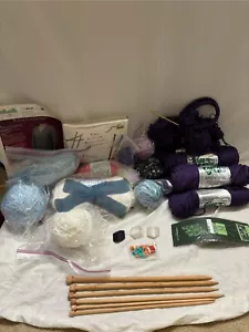 Knitting Lot Of ≈ 13 Yarn Bundles. 10+ Knitting Needles Design Patterns Handbook - Picture 1 of 24