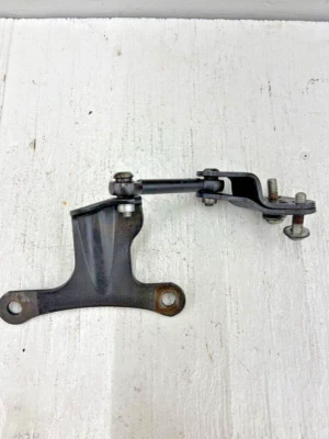2007 2012 HARLEY DAVIDSON SPORTSTER XL1200C UPPER ENGINE STABILIZING MOUNT BAR - Image 1 of 4