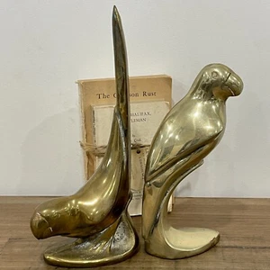 Stunning Large Brass Mid Century Vintage Parrots 11 inches tall - Art Deco Style - Picture 1 of 5