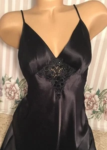 VTG MISS ELAINE LONG BLACK Sissy GOWN UNION SEAL TAG LIQUID SATIN POLYESTER #5 - Picture 1 of 12