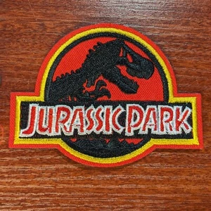 Parche de Parque Jurásico Dinosaurios Películas T-Rex Prehistórico Bordado Hierro 3x4 - Imagen 1 de 3