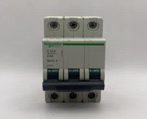 Disyuntor eléctrico Schneider Multi 9, C10 A, C60, 10A, 3 polos - Imagen 1 de 4