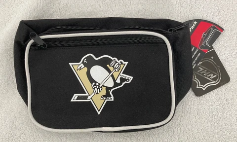 NWT Official NHL Pittsburgh Penguins Hockey Fanny Pack Travel Zip Waist Strap Cover
