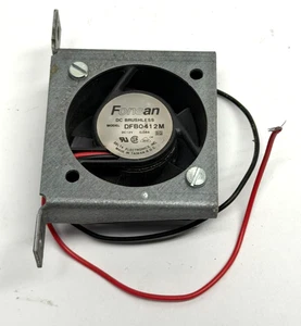 Vintage Delta Fonsan DFB0412M 12VDC Brushless Fans, 40mm x 40mm x 20mm, 2-Wire - Picture 1 of 5