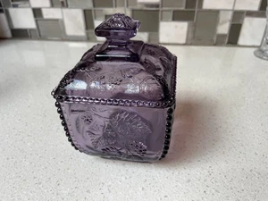 Vtg Fenton Purple Glass Square Grape Candy Dish w/lid - Picture 1 of 9