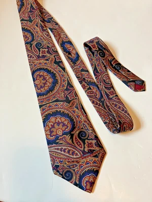 Italian Silk Paisley Formal Wedding Business Made in USA mens neck tie - Image 1 of 4