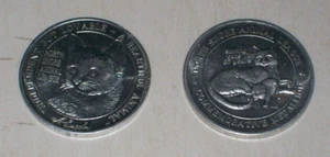 Lot of 2 Coins / Medallion - North Shore Animal League 37 years & Lincoln quote - Picture 1 of 6