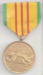Republic of Vietnam Service Award Medal & Ribbon - Picture 1 of 2