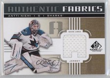 2011-12 SP Game Used Edition Authentic Fabrics Gold Antti Niemi (A) #AF-AN.2