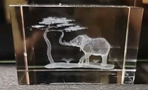 Elefante 3D cristallo inciso al laser arte dell'elefante statuine fermacarte vetro - Foto 1 di 6