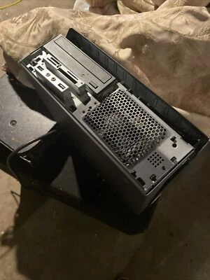 Lenovo ThinkCentre M920Q (Intel Core i7-8700, 2.30 GHz, 16 GB 256 GB SSD) PC... - Image 1 of 3