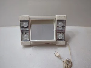 Windmere MIRROR GO LIGHTLY Portable Magnify & Lights Vanity Mirror Light Weight - Picture 1 of 15