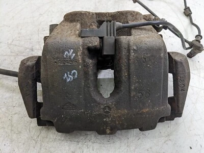 MERCEDES-BENZ R CLASS R320 W251 3.0 V6 RIGHT FRONT BRAKE CALIPER CARRIER - Image 1 of 4