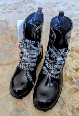 NUEVAS Botas de Combate Dirty Laundry Negras Aspecto Patente con Cordones a Cuadros Foto 1 de 3
