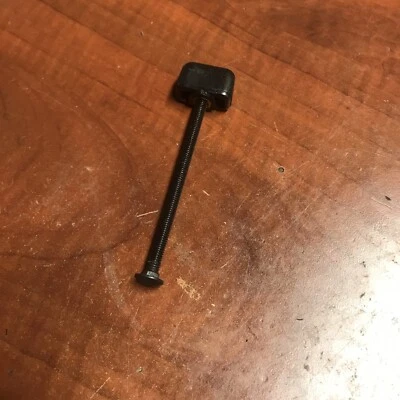 Used OEM Parts Height Adjust Bolt Asy For DEWALT DW935 5-3/8" 14.4V Circular Saw - Image 1 of 3