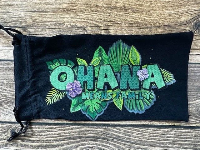 Gafas de sol suaves para ojos negros bolsa de accesorios para tirar superior Ohana significa familia Hawaii Foto 1 de 1