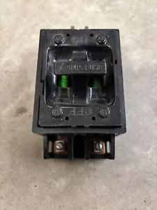 AH ARROW HART CP-30 2P 30AMP FUSE BLOCK AND 27152-22 30AMP PULLOUT - Picture 1 of 6