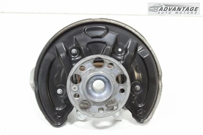 Mercedes Benz C300 W205 2015-2020 eje trasero izquierdo nudillo y cubo de rueda OEM Foto 1 de 4