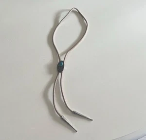VINTAGE BOLO TIE NECKLACE - Picture 1 of 5