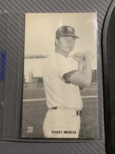 VINTAGE BOBBY MURCER BATTING J.D. MCCARTHY NEW YORK YANKEES POSTCARD EX - Picture 1 of 2