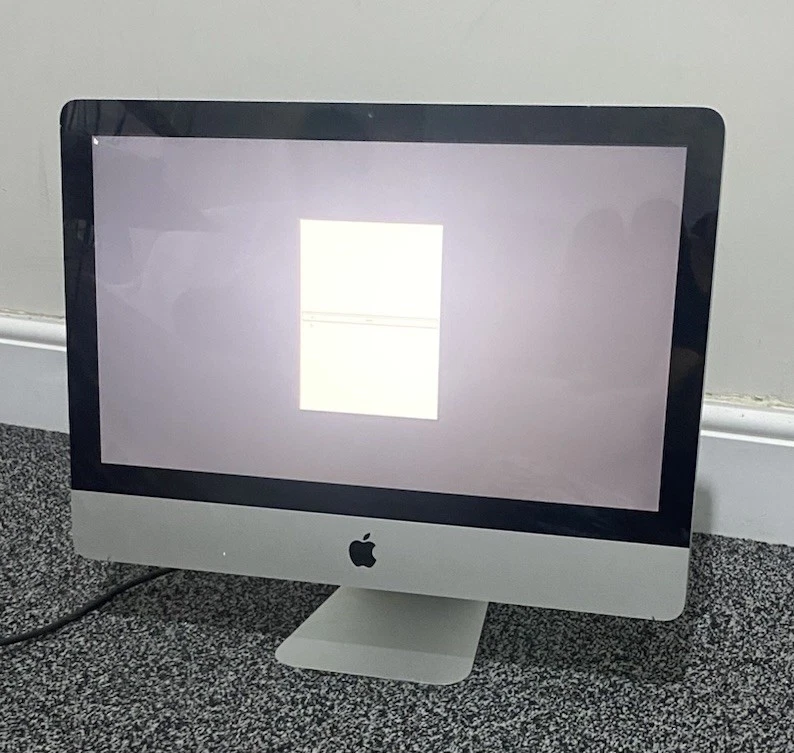 Apple iMac 21.5" desktop computer i5 2.5GHz 2011 All-in-one 8GB 500GB HDD A1311 - Image 1 of 4