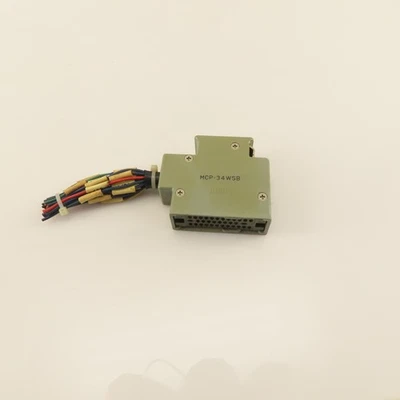 Cuerpo de plástico conector cable hembra 34 posiciones Honda MCP-34WSB Foto 1 de 4