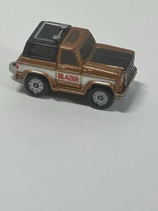 Micro Machines 1986 Gold Chevy Blazer Galoob Vintage SUV Truck - Picture 1 of 3