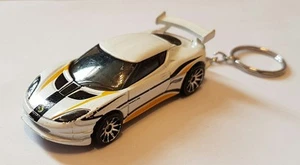 Hotwheels lotus evora gt4 keyring diecast car - Picture 1 of 4