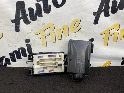 Nissan 370Z 2014 caja de fusibles IPDM 284B71EA3A fabricante original Foto 1 de 4