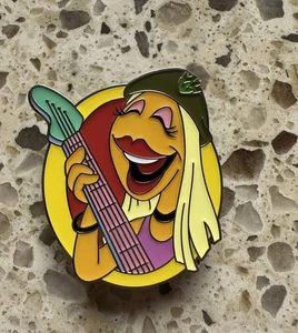 Janice Holding A Guitar Muppets Mystery Disney Pin L2 - Picture 1 of 2
