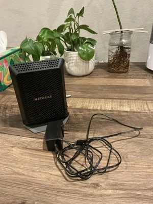 NETGEAR CM700-100NAS Cable Modem - Image 1 of 2