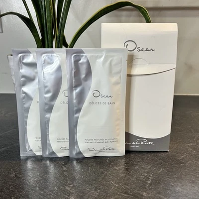 NEW Oscar De La Renta Perfumed Foaming Bath Powder 3 Packs .5 oz Each Gift Set - Image 1 of 4