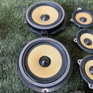 JAGUAR XF X250 DOOR SPEAKERS AND TWEETERS Set - Picture 1 of 10