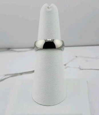 Titanium Comfort Fit Band Ring 5mm - Size 6 - Image 1 of 4