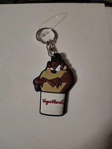 Looney Tunes Tasmanischer Teufel Joghurtland Schlüsselanhänger Warner Brothers 2013 Werbeartikel - Bild 1 von 2