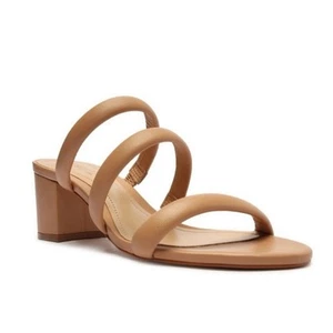 Schutz Olly Sandals Size 7.5 Honey Beige Nude Mid Block Leather Heels Staple - Picture 1 of 12