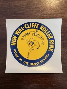 Vintage Rollschuh Aufkleber Eisbahn Sticker Neu Wal-Cliffe Elmont Long Island NY - Bild 1 von 2