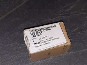 Drucktaster elektrische Klappenschlossbetätigung soul (schwarz) 4F0 959 831 5PR  - Bild 1 von 4